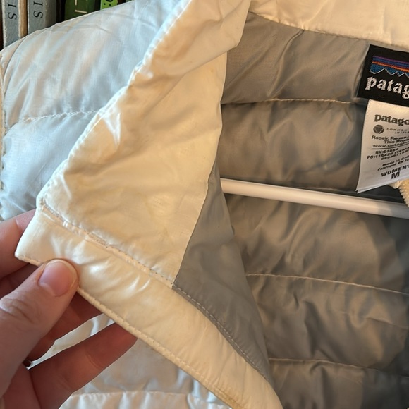 Patagonia puffer vest - Picture 2 of 4